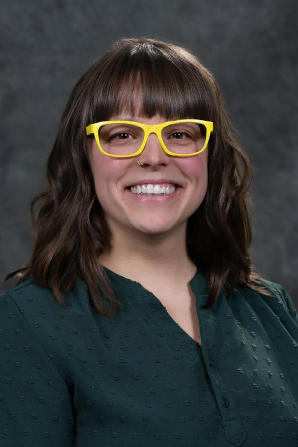 Portrait of Jennifer Amelle