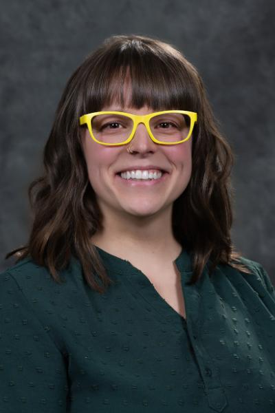 Portrait of Jennifer Amelle