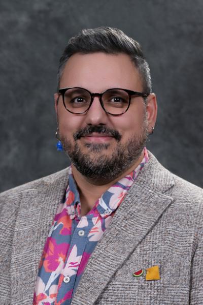 Portrait of board member Vash Ebbadi-Cook